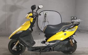 YAMAHA GTR125 SE26