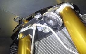 YAMAHA YZF-R1 2011