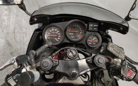 YAMAHA FZ750 1FM