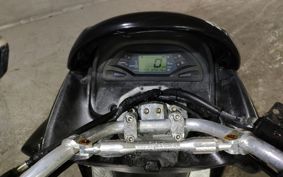 YAMAHA MAJESTY 125 SE27