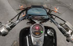 HONDA SHADOW 750 SLASHER RC48