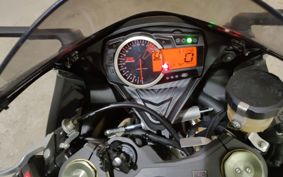 SUZUKI GSX-R750 GR7MA