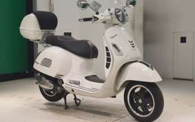 VESPA GTS300 SUPER 2019