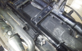 HARLEY XL883R 2005