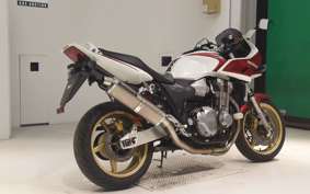 HONDA CB1300SB SUPER BOLDOR A 2007 SC54