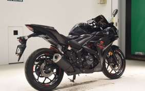 YAMAHA YZF-R3 2018