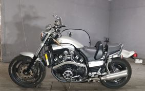 YAMAHA VMAX 2WE