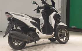 YAMAHA TRICITY 125 SE82J