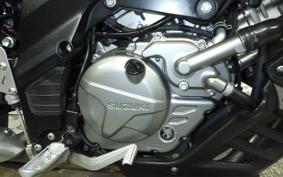 SUZUKI DL650 ( V-Strom 650 ) XTA 2021 C733A