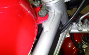 HONDA VTR 250 Gen. 2 2011 MC33