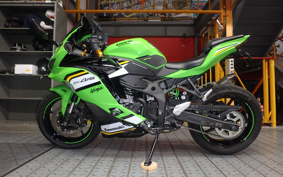 KAWASAKI NINJA ZX-4RR KRT ED 2024 ZX400P