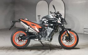 KTM 890 DUKE GP TU940