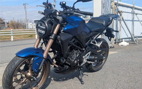 HONDA CB250R MC52