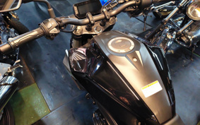 HONDA CB250R MC52