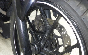 SUZUKI GSX250R 2010