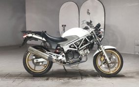 HONDA VTR 250 MC33