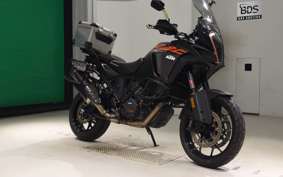 KTM 1290 SUPER ADVENTURE S 2019