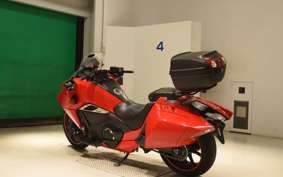 HONDA NM4 VULTUS -02 2015