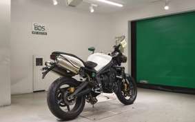 TRIUMPH STREET TRIPLE R 2012