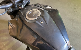HONDA CB250R MC52
