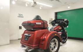 HARLEY FLHTCU TG 1870 2024