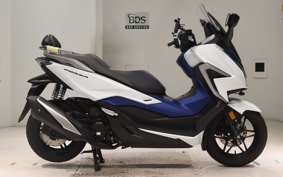 HONDA FORZA 250 MF15