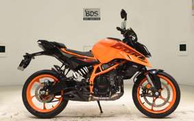 KTM 390 DUKE 2024
