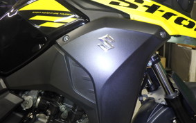 SUZUKI Vｽﾄﾛｰﾑ250A 2024