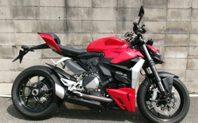 DUCATI  DUCATI  STREET  FIGHTER V2 2022 3F00