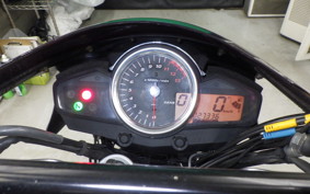 SUZUKI GSR250