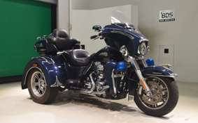 HARLEY FLHTCUTG TRIKE 2014