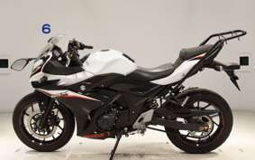 SUZUKI GSX250RA