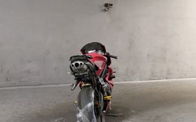 TRIUMPH DAYTONA 675 2007 TMD106