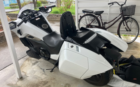 HONDA NM4 VULTUS -02 2015 RC82