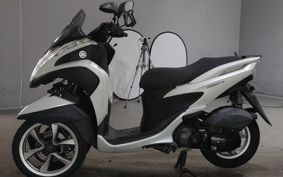 YAMAHA TRICITY 125 SE82J