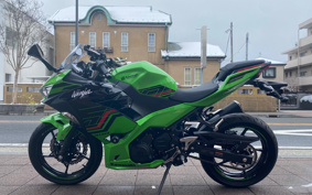 KAWASAKI NINJA 400 KRT ED 2024 EX400L
