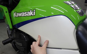 KAWASAKI GPZ900R NINJA 2002 ZX900A