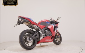 HONDA CBR600RR 2021 PC40
