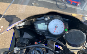 YAMAHA YZF-R6 2003 RJ05