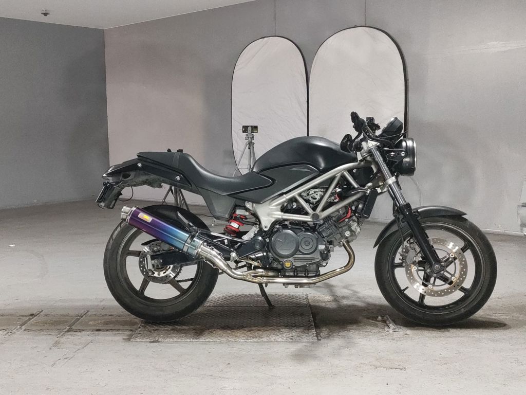 Фото Honda VTR 250 2013 с японского аукциона