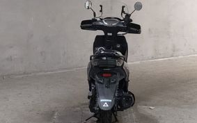 SUZUKI SU WISH LTD DV12B