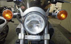YAMAHA VMAX 3UF
