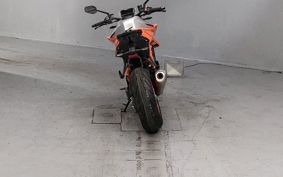 KTM 1290 SUPER DUKE R V3940