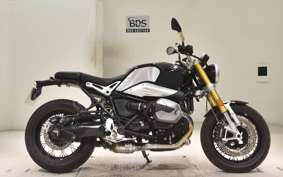 BMW R NINE T 2021