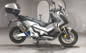 HONDA X-ADV 750 2017 RC95
