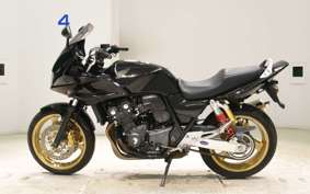 HONDA CB400 SUPER BOLDOR VTEC 2012 NC42