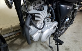 SUZUKI GLASS TRACKER BIG BOY NJ4DA