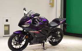 YAMAHA YZF-R25 A 2021 RG74J