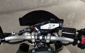 YAMAHA MT-09 2015 RN34J