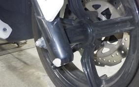 YAMAHA CYGNUS 125 XSR 3